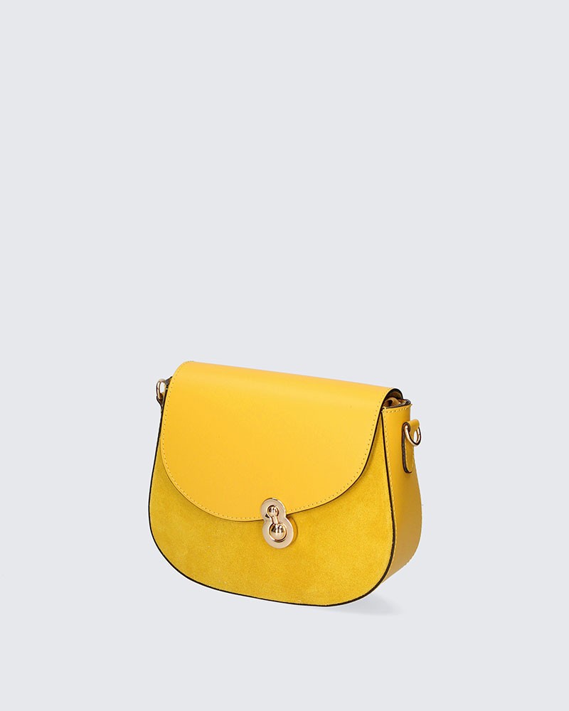 Borsa in vera pelle con patta e chiusura oro