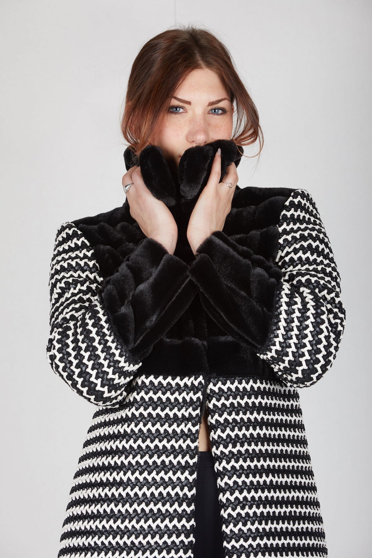 Cappotto eco pelle con finiture eco fur